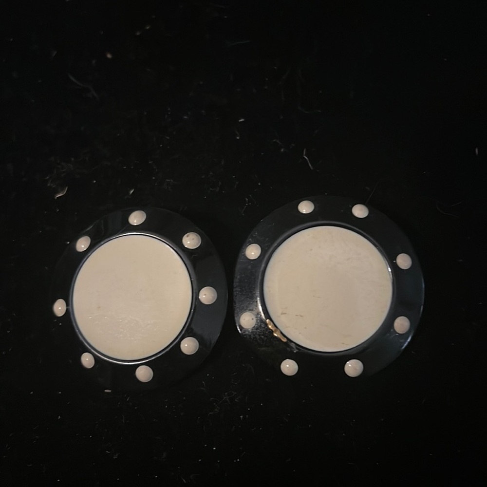 Vintage 80’s earrings